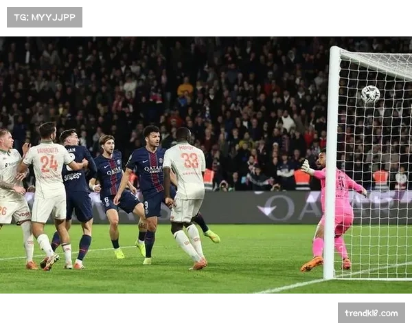 巴黎圣日耳曼定位球进攻效率高,成重要得分手段 巴黎圣日耳曼定位球进攻效率高,成重要得分手段