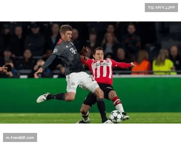 拜仁慕尼黑客场险胜埃因霍温 以七胜一负战绩收官