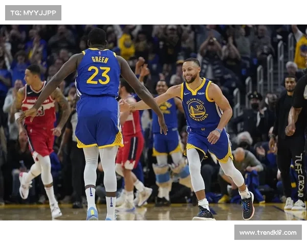 勇士追梦格林组织核心角色演变 从防守轴心到进攻策应点的功能转型分析